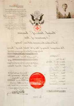 埃莉诺·“诺拉”·索尔顿斯托尔的护照，1917年10月3日 
