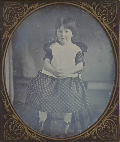 玛丽安·胡珀·亚当斯小时候的照片