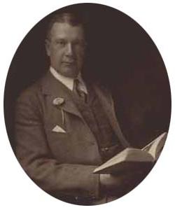 这张照片描绘的是理查德·米德尔科特·索尔顿斯托尔(1859-1922)